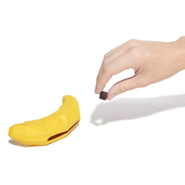 Zee.Dog Gioco per Cani Super Banana in Gomma - Utilizzo